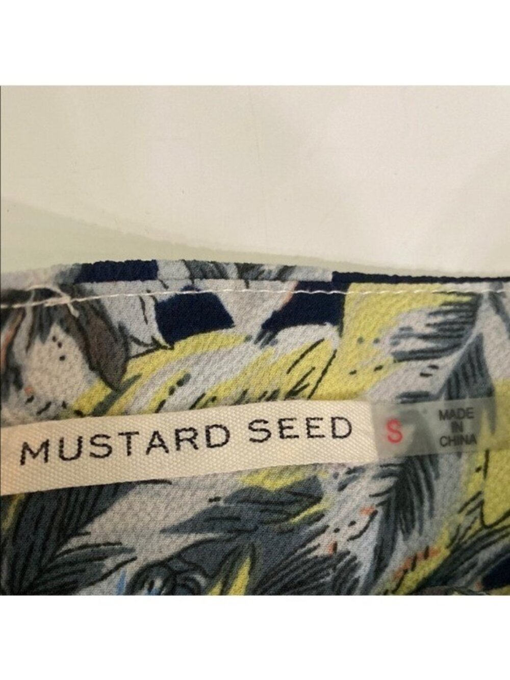Mustard Seed Floral Ruffle Hem Shorts Womens Size S Navy Tropical Flowy - Picture 4 of 10